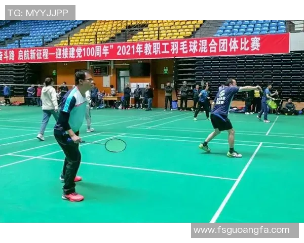 重庆羽毛球队与上海羽毛球队赛后分析与节奏对比探讨 重庆羽毛球队与上海羽毛球队赛后分析与节奏对比探讨